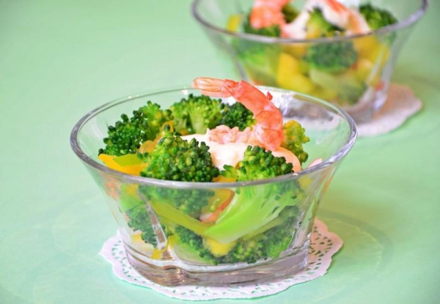 Салат з брокколі і креветками рецепт з фото покроково 
