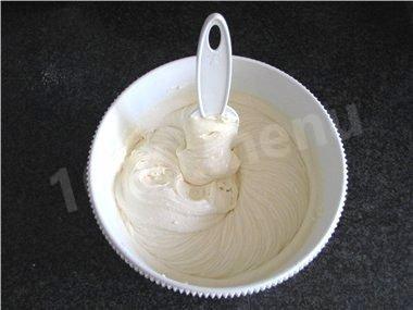 Густий крем для торта з вермішелі зі сметаною рецепт з фото покроково 