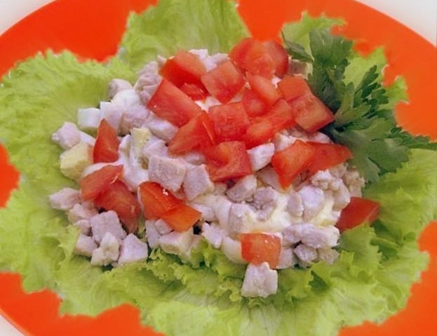 Салат з рослинним маслом, куркою і помідорами рецепт з фото покроково 