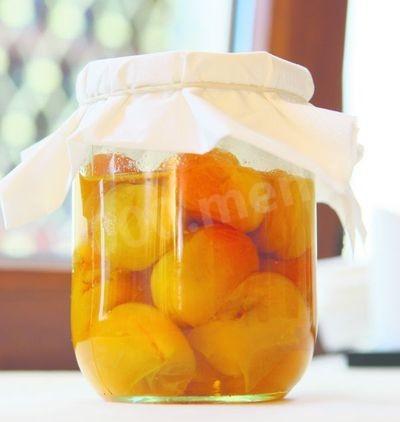 Компот з абрикосів на зиму з медом і корицею рецепт з фото 