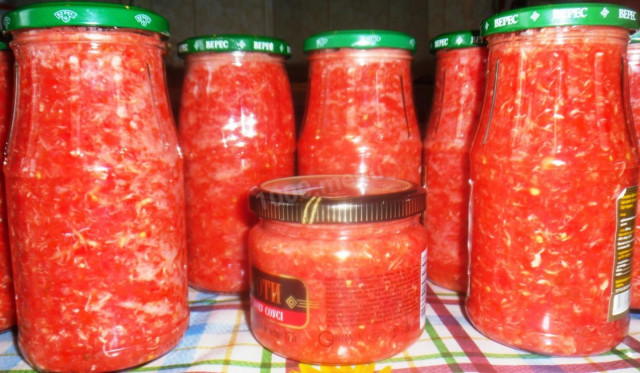 Сира аджика з хріном і помідорами на зиму рецепт з фото покроково і відео 