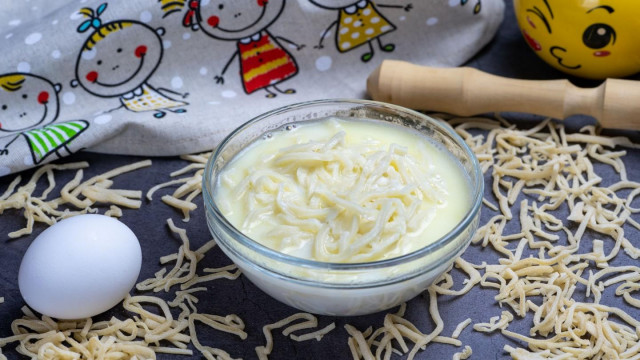 Молочний суп з домашньою локшиною рецепт з фото покроково і відео 