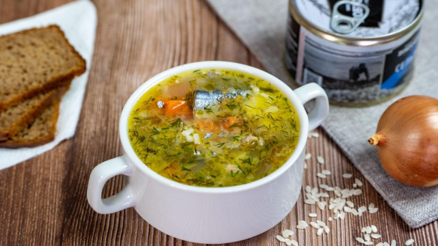 Рибний суп з овочів з рисом і консервованої сайра рецепт з фото покроково і відео 