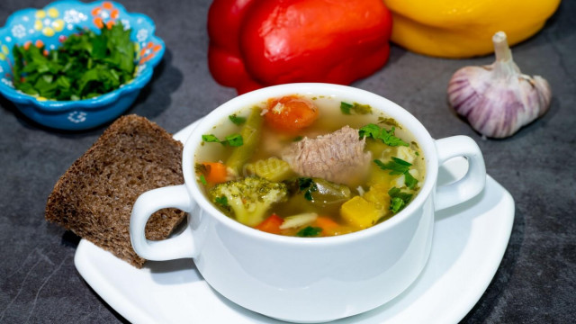 Густий м'ясний суп з гарбузом і овочевою сумішшю рецепт з фото покроково і відео 