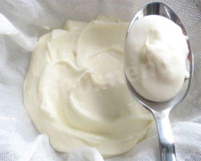 Сир типу Маскарпоне на сметані і молоці рецепт з фото покроково 