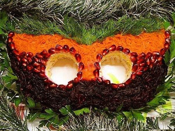 Салат карнавальна маска до Нового року рецепт з фото крок за кроком 