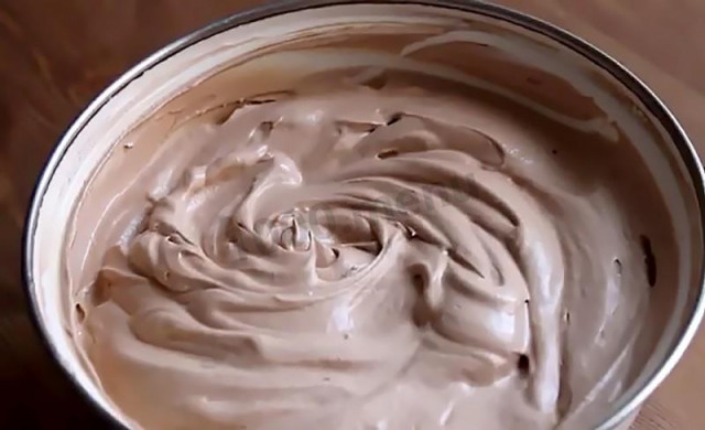 Крем чіз шоколадно-м'ятний на вершках рецепт з фото і відео 