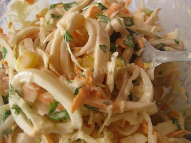Кальмари з капустою салат рецепт з фото покроково 