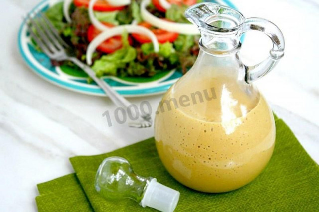 Заправка для салату з гірчицею, медом і винним оцтом рецепт з фото 