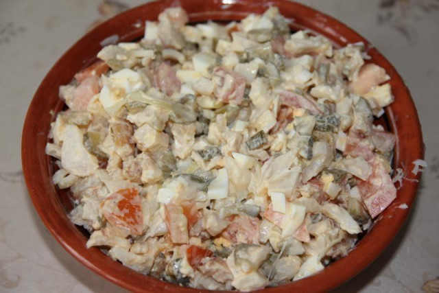 Рибний салат з копченою тріскою рецепт з фото покроково 