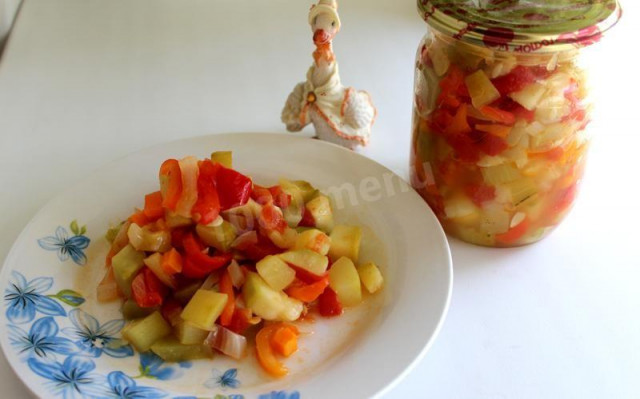 Овочевий салат на зиму з кабачка з помідорами і цибулею рецепт з фото покроково 