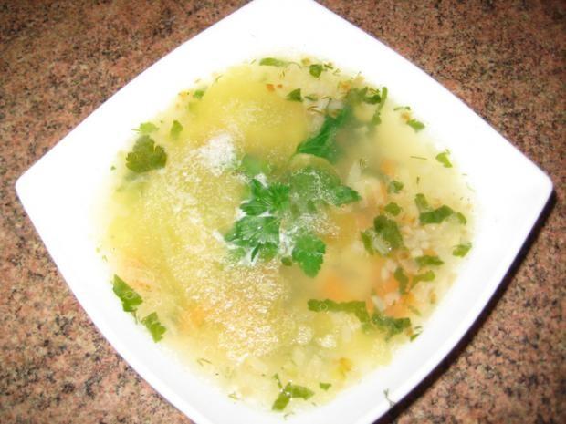 Суп зі свіжої капусти з консервованим горошком рецепт з фото покроково 