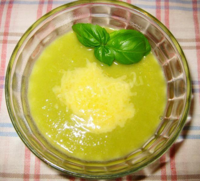 Зелений суп-пюре з стручкової квасолі з сиром рецепт з фото крок за кроком 