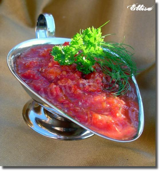 Пекуча аджика з хрону і помідор з часником на зиму рецепт з фото покроково 