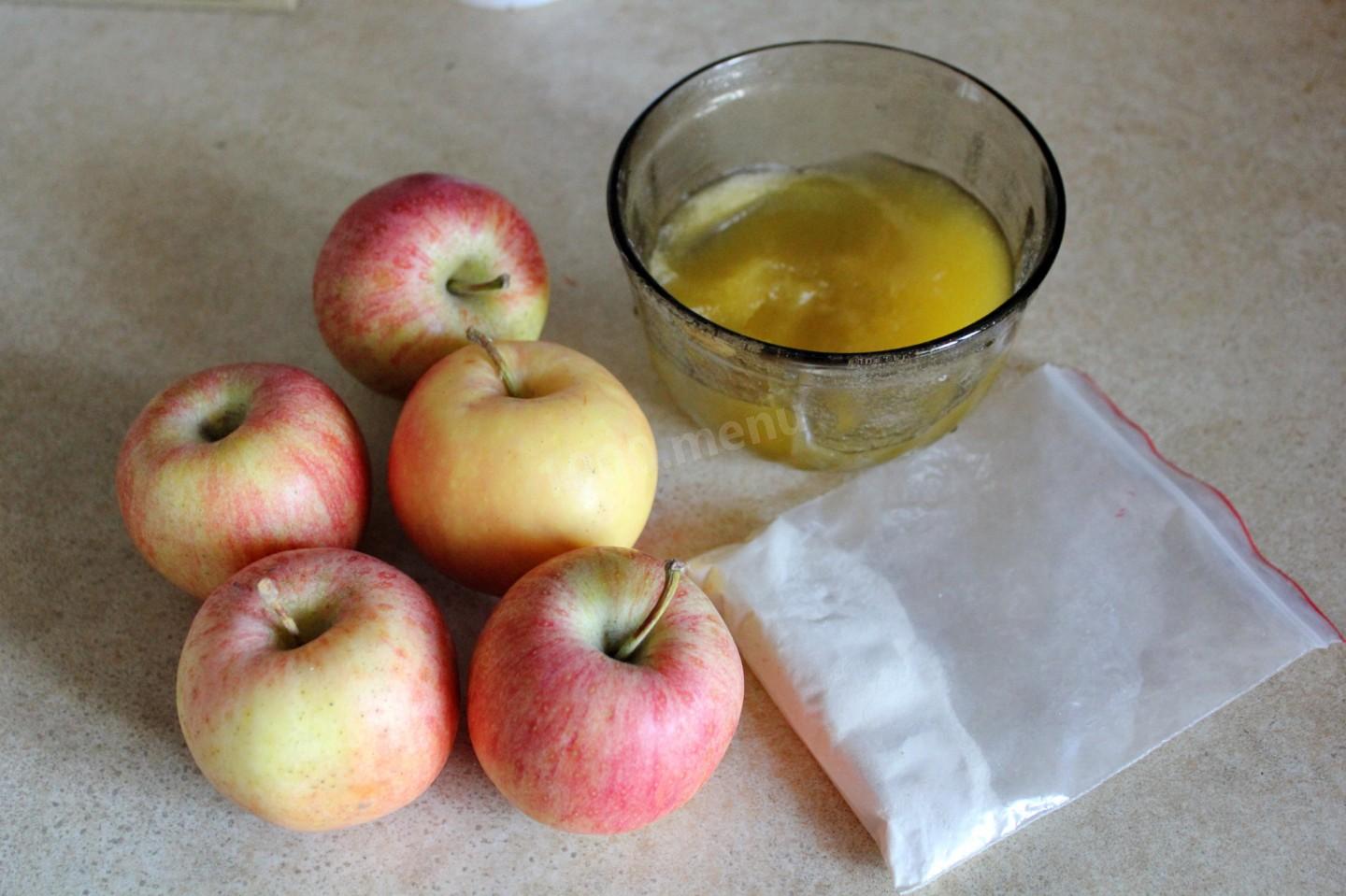 Рецепт воды с яблоками. Яблоко в воде. Яблочная вода. Вода с яблочным вкусом. Яблоки с агар агар.